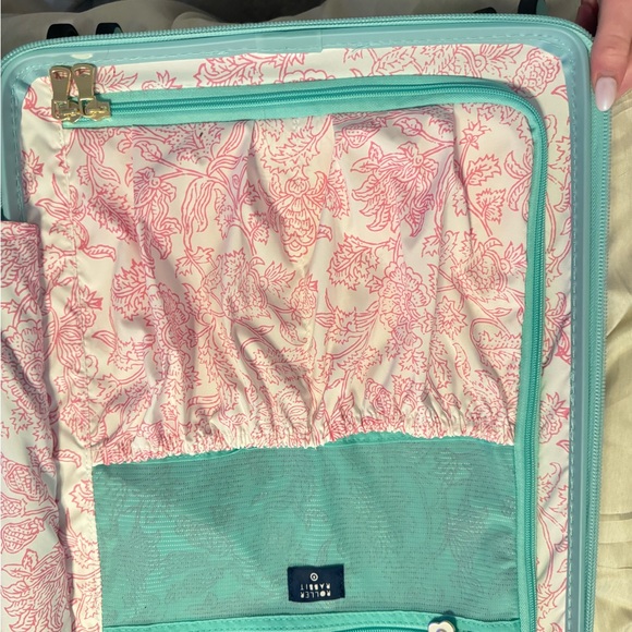 Roller Rabbit Multicolor Heart Print Travel Bag - Picture 5 of 5